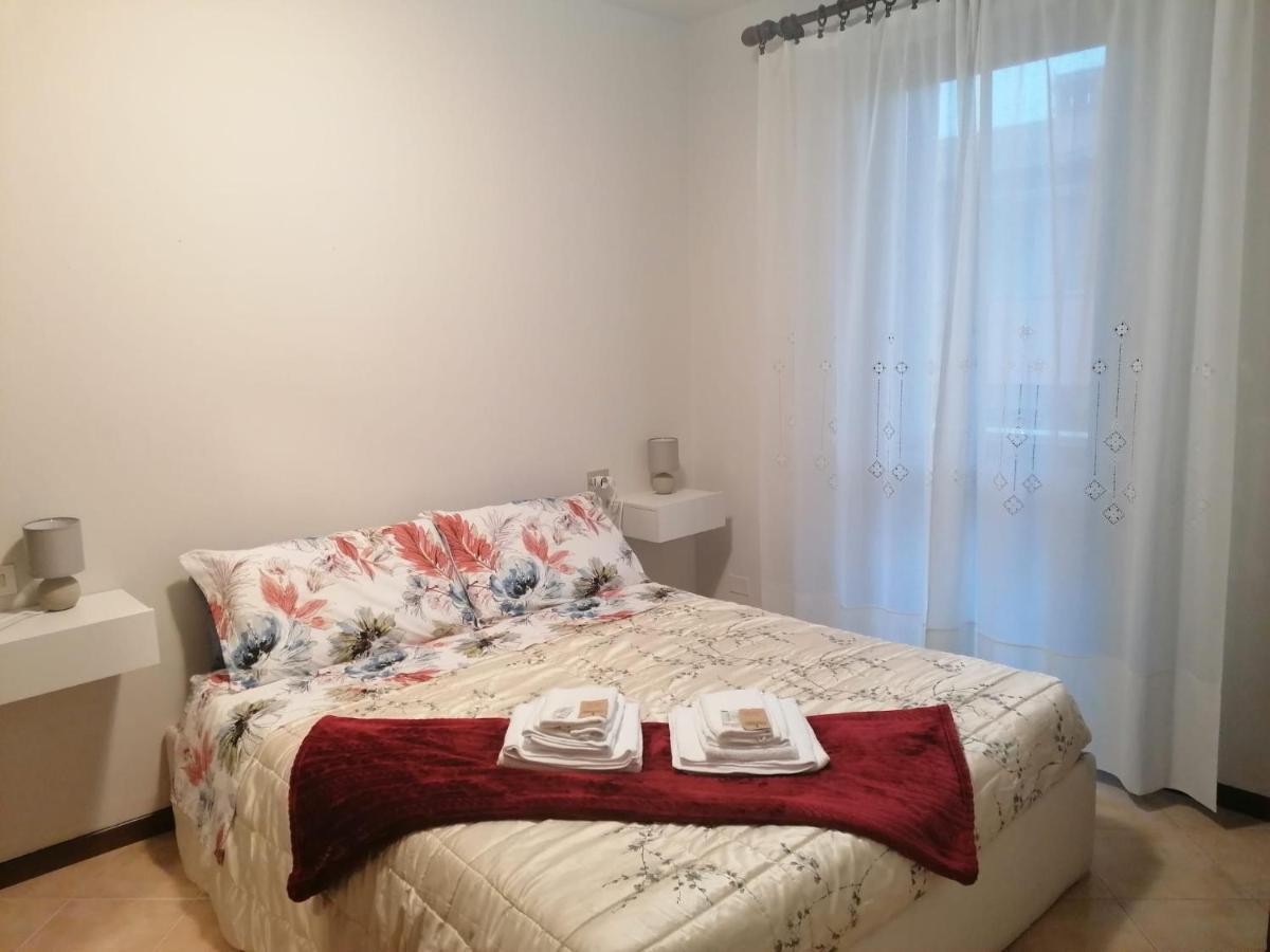 Mahatma Residence Lake View Lazise Esterno foto