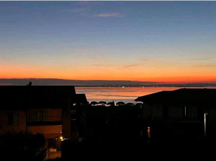 Mahatma Residence Lake View Lazise Esterno foto