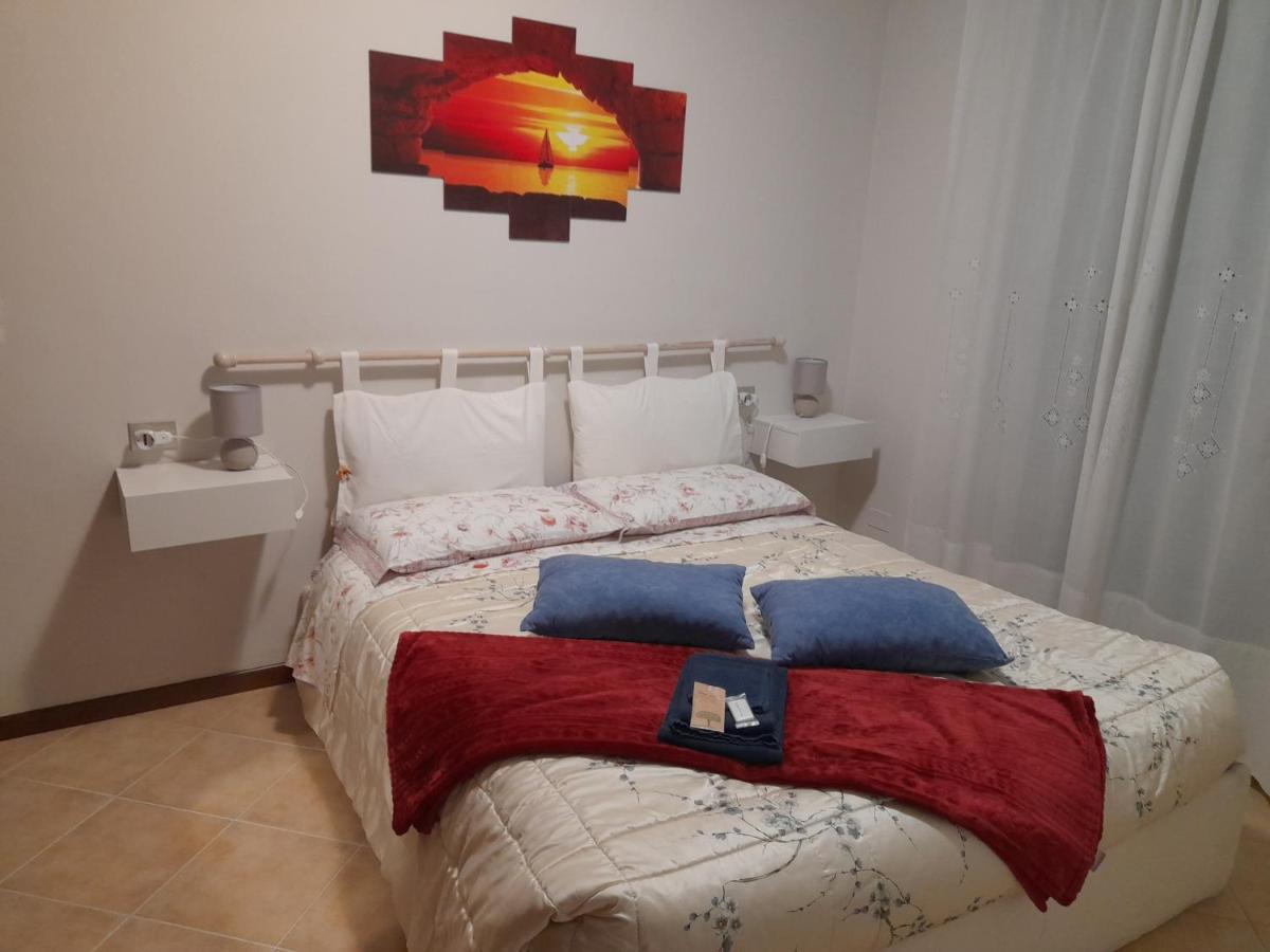 Mahatma Residence Lake View Lazise Esterno foto