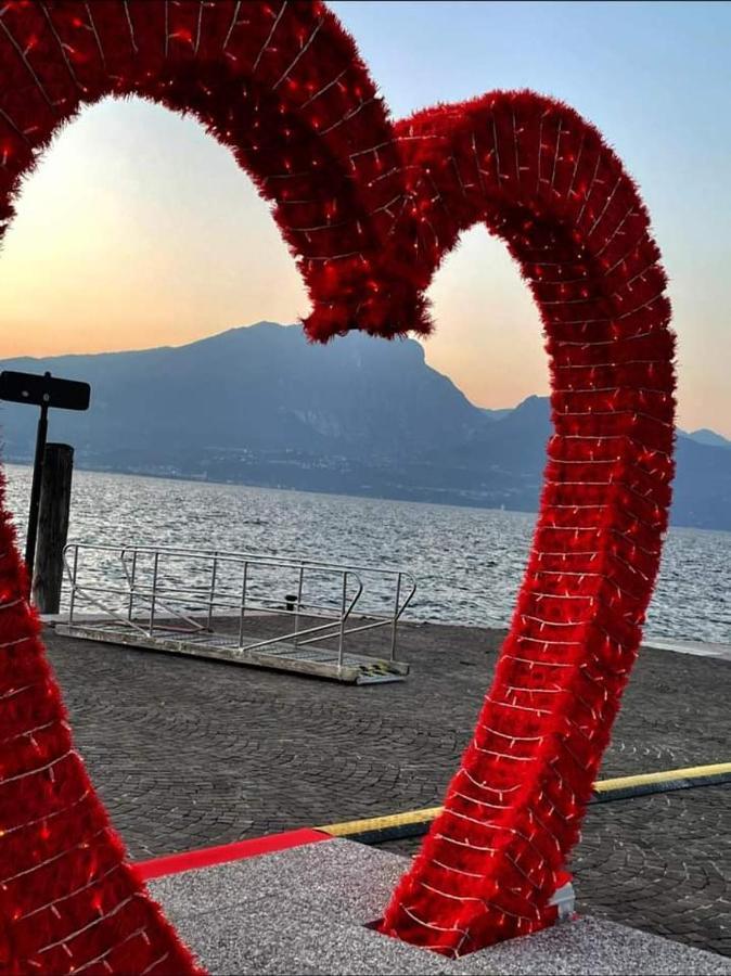 Mahatma Residence Lake View Lazise Esterno foto