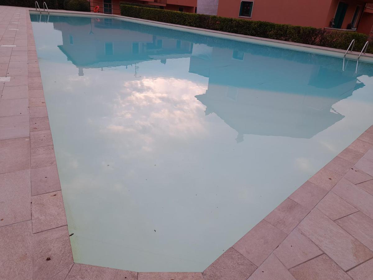 Mahatma Residence Lake View Lazise Esterno foto