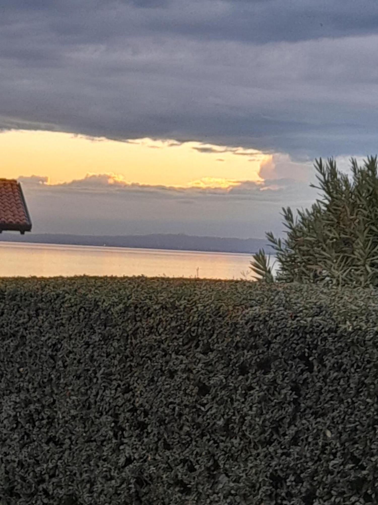 Mahatma Residence Lake View Lazise Camera foto