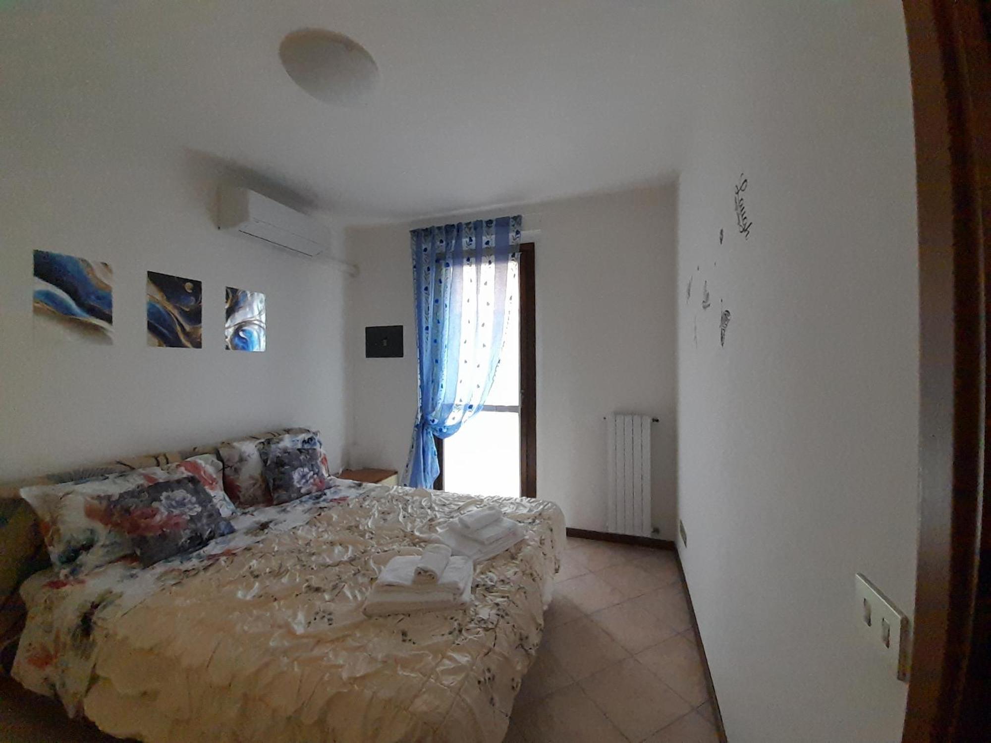 Mahatma Residence Lake View Lazise Camera foto